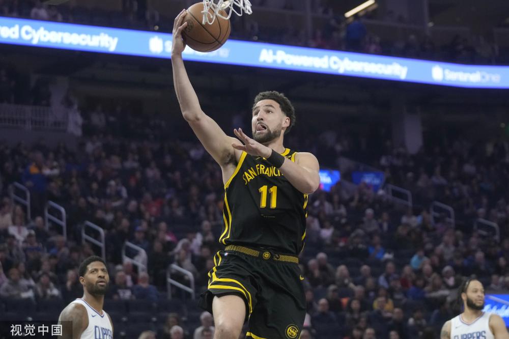 更是对他们 更是对他们